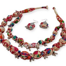 Women's fabric jewellery in colourful Abstract print 