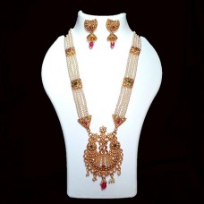 Long pearl necklace & earrings set